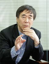 川本三郎（かわもと・さぶろう）